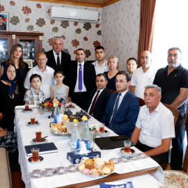 Qarabağ müharibəsi şəhidi Ziya Ağayevin atası Niyaz Ağayevin 80 illik yubileyi 58