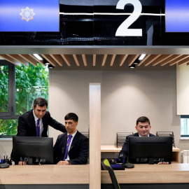 Mərkəzlərimiz 12