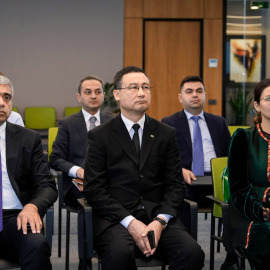 Türkmənistanın əmək və əhalinin sosial müdafiəsi naziri Muxammetseyit Sılapov DOST Agentliyində 52