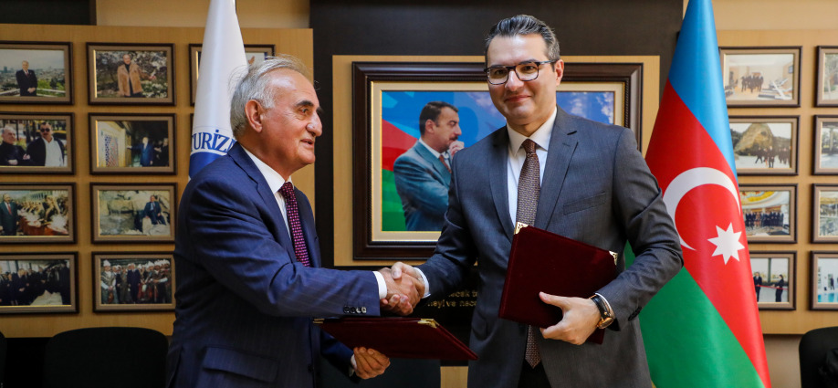 A memorandum of understanding was signed between DOST Agency and Azerbaijan University of Tourism and Management