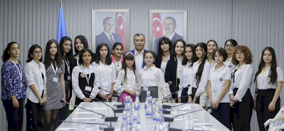 On the occasion of International Girl's Day, a discussion on gender was held in the Ministry with the participation of a group of active young girls