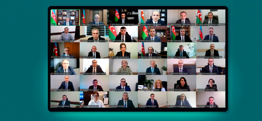 Birinci yarımildə əmək və sosial müdafiə sahəsində görülən işlər və qarşıda duran vəzifələr müzakirə olunub
