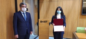 Employees of the DOST Agency were awarded with certificates of appreciation